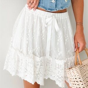 NanaMacs White Lace Mini Skirt